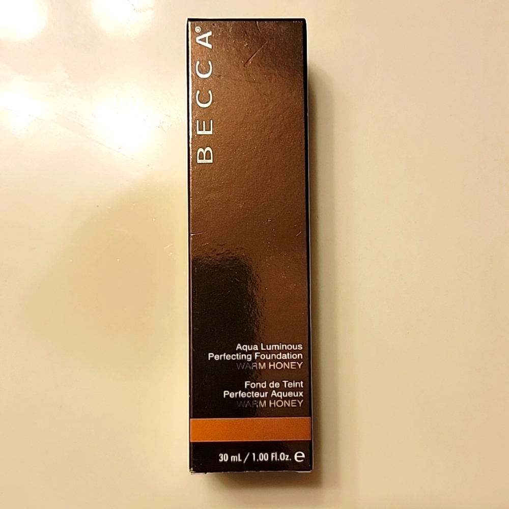 Becca Skin Luminous Foundation, Deep Bronze